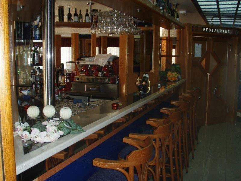 Hotel Conte Проманья Экстерьер фото